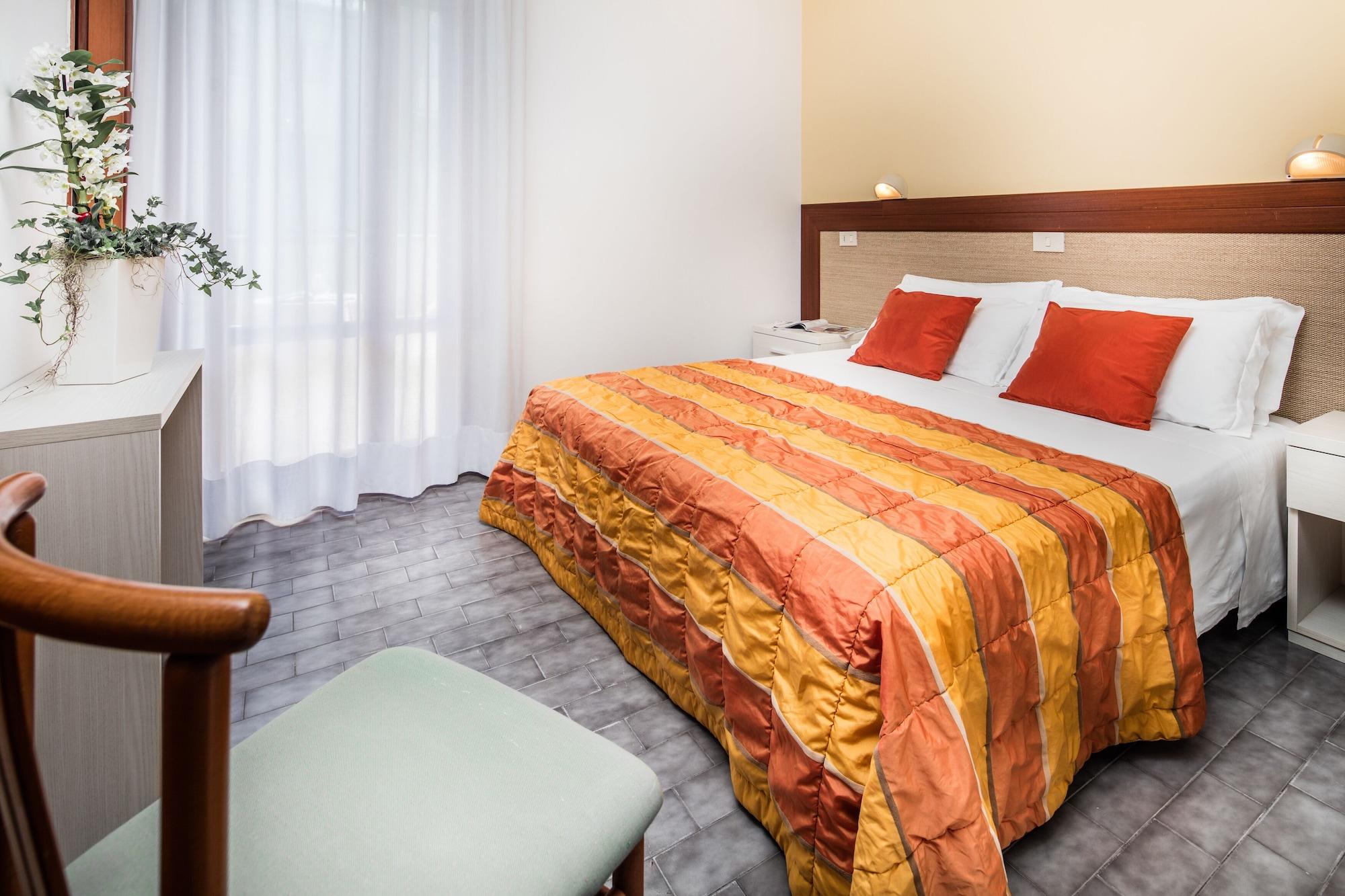 Hotel Bettina Лідо-ді-Єзоло Екстер'єр фото