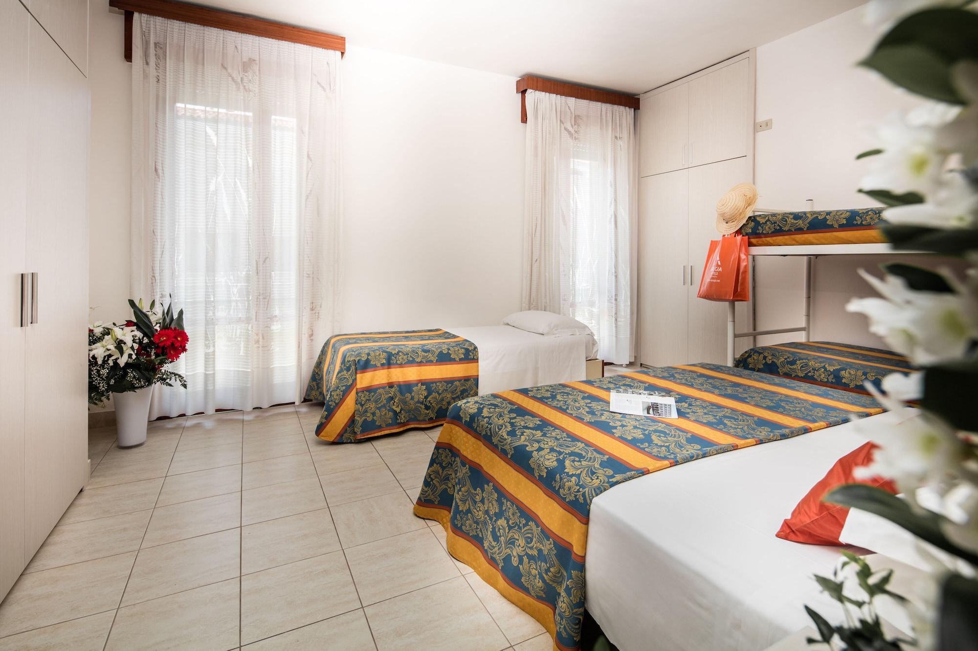 Hotel Bettina Лідо-ді-Єзоло Екстер'єр фото