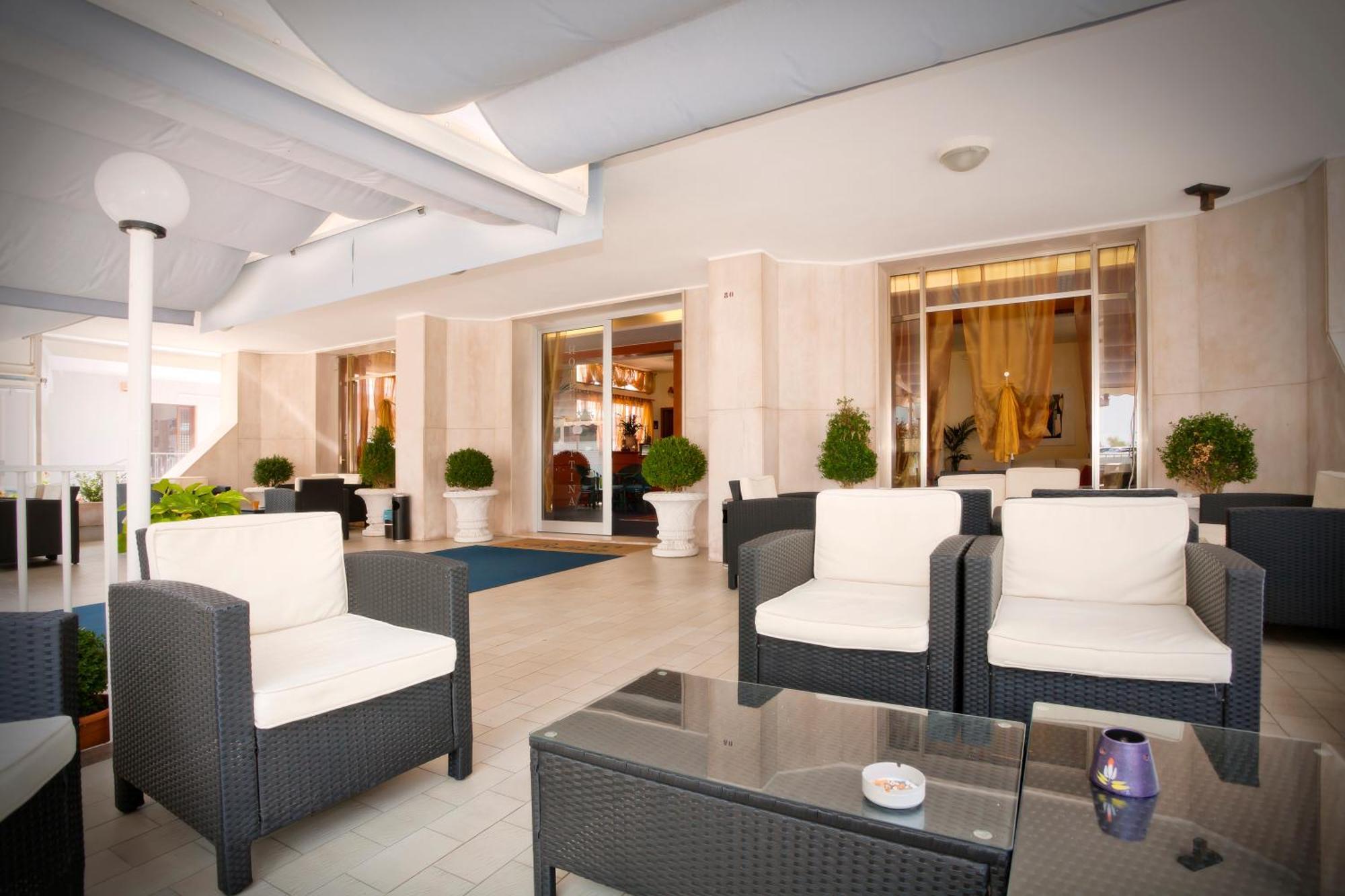 Hotel Bettina Лідо-ді-Єзоло Екстер'єр фото