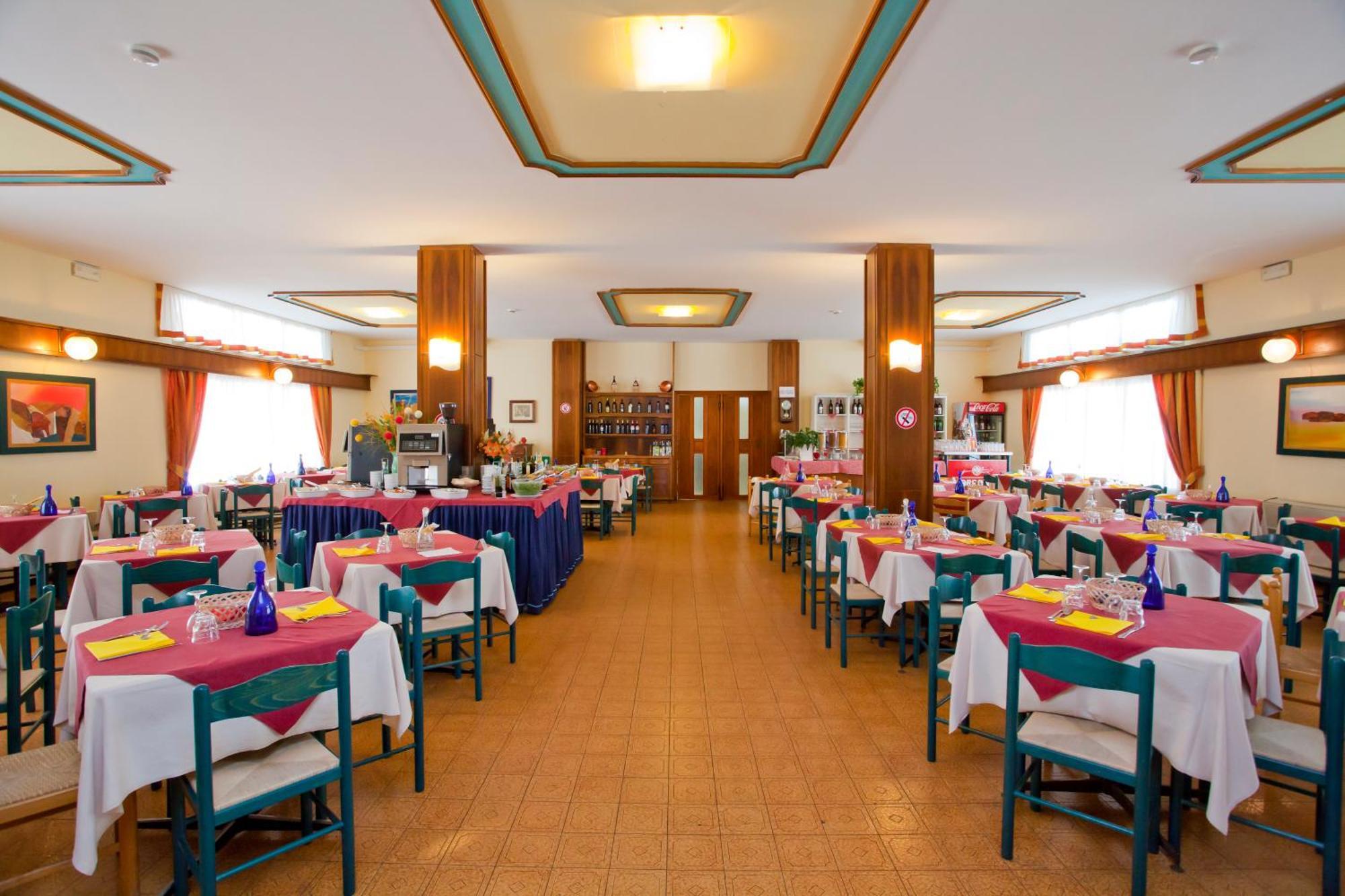 Hotel Bettina Лідо-ді-Єзоло Екстер'єр фото